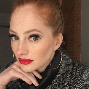 Meet your Posher, Lesley